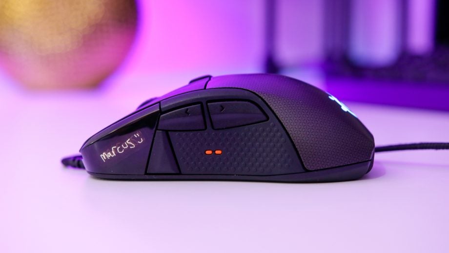 Tips for Optimizing Performance in League of Legends with the SteelSeries Rival 700